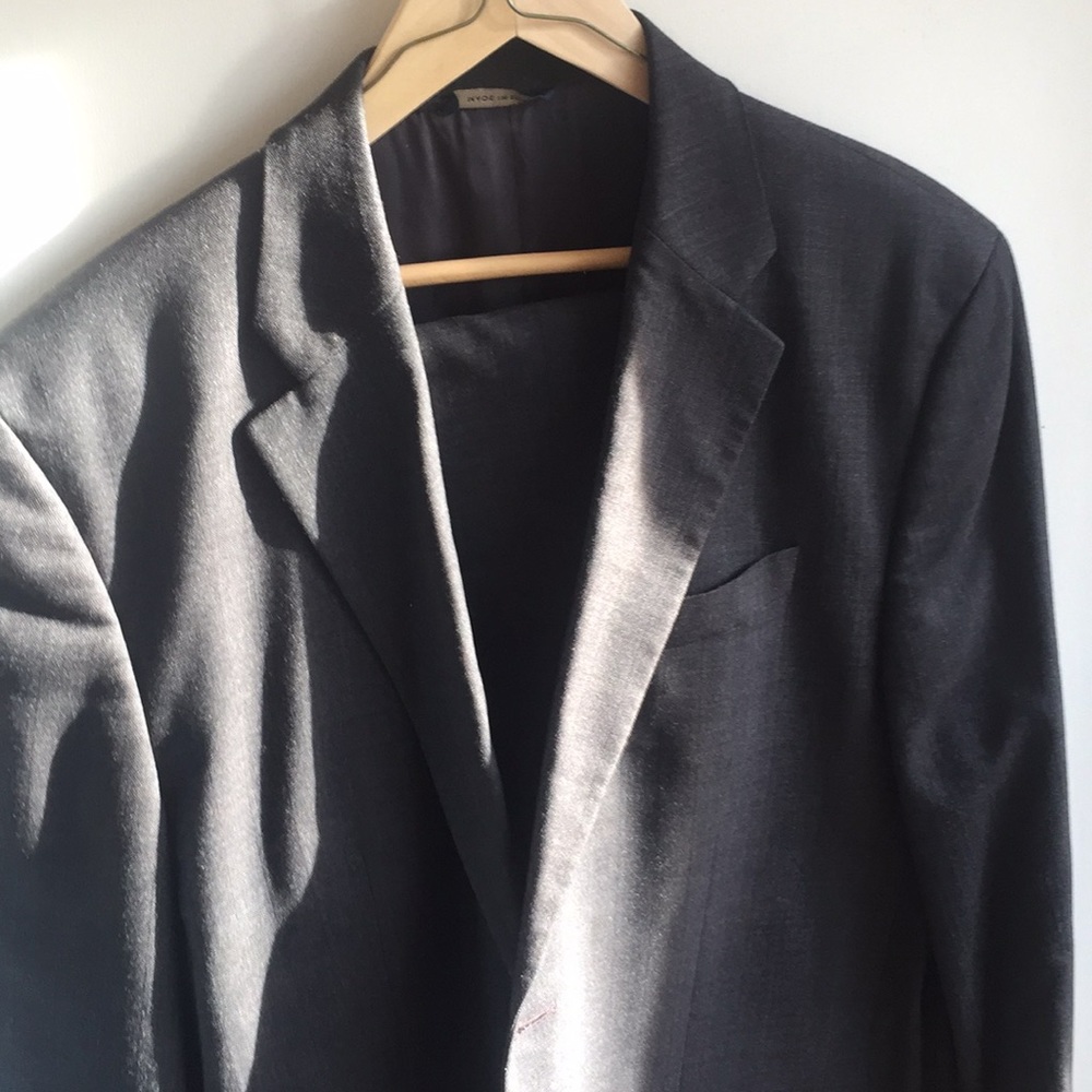Banana republic men’s suit
